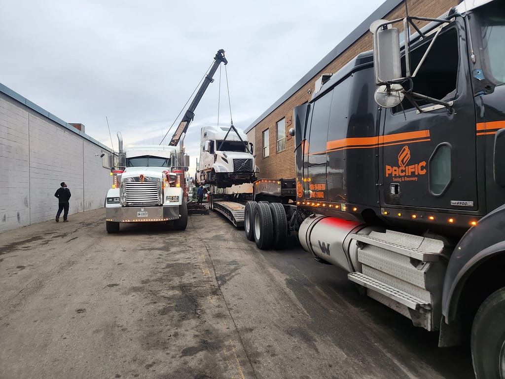 Reliable and Efficient Heavy Equipment Towing in Ontario: Pacific Towing’s Sunday Rescue Mission